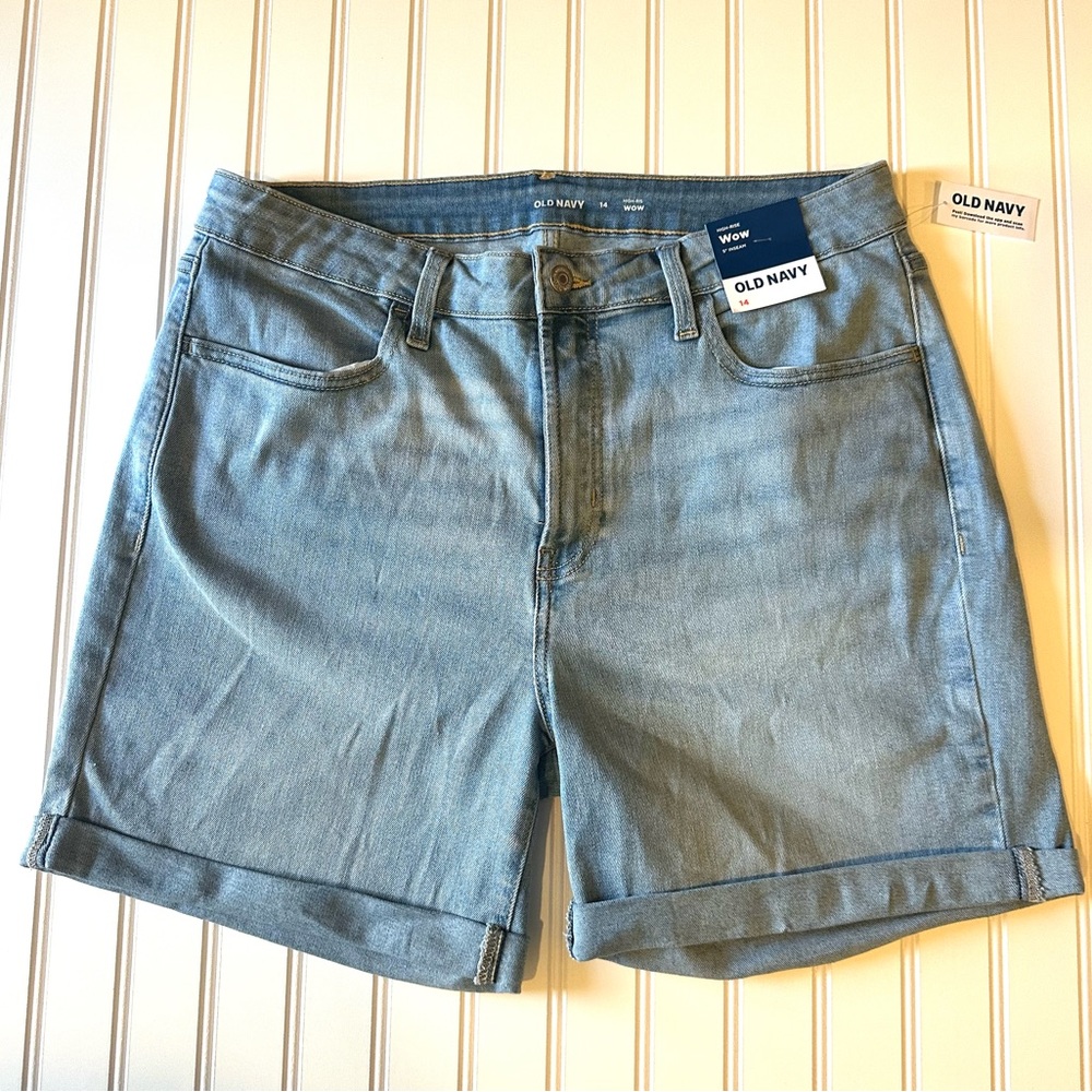 Old Navy WOW Light Blue Denim Jean Shorts Size 14 NWT